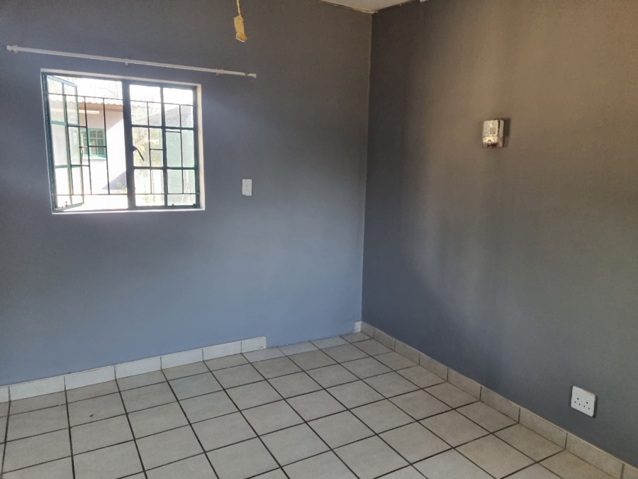 Commercial Property for Sale in Zuurplaat A H North West